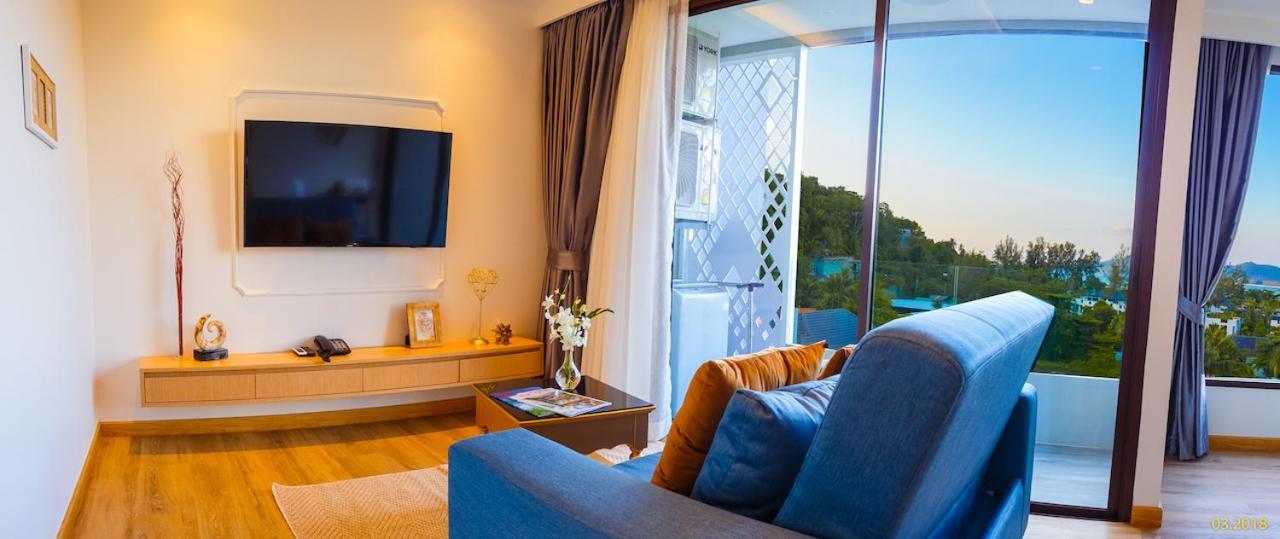 Aristo 2 Apartments By Beringela Surin Beach  Exterior photo
